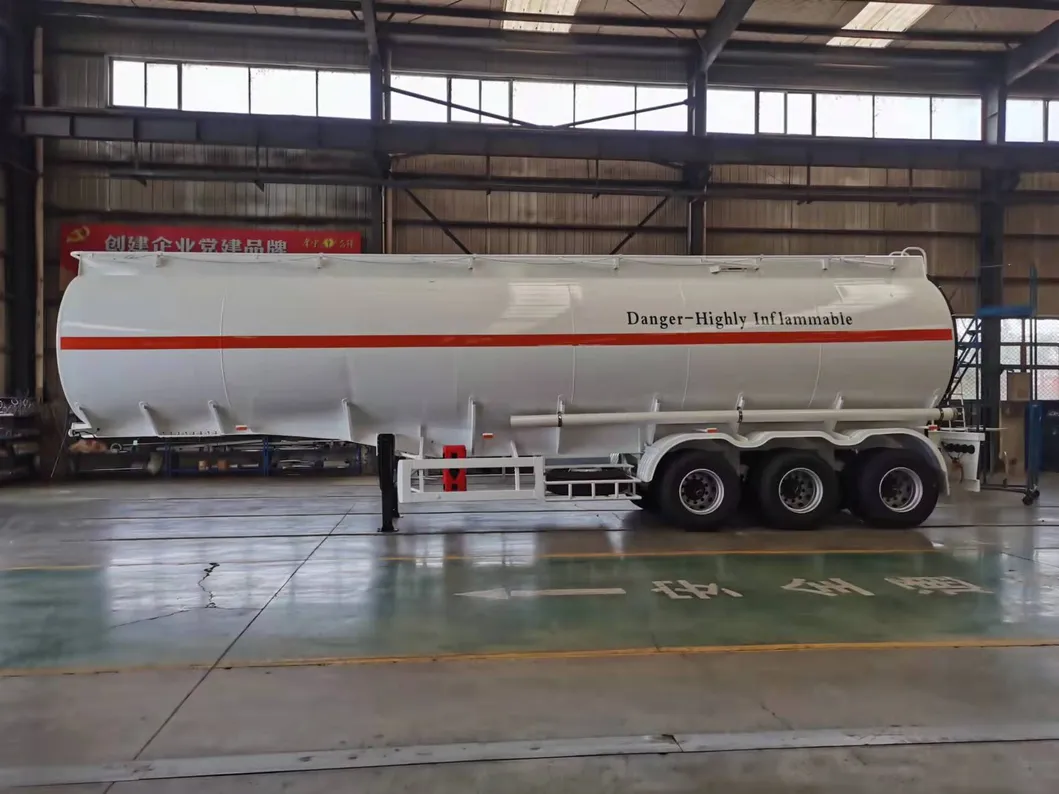 20000L 30000L 40000L 42000L 45000L /2axle/3axle/4axlecarbon Steel/Stainless Steel/Aluminum Alloy Tank/Tanker Semi Trailer for