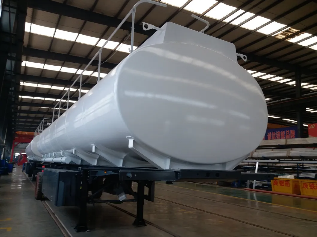 20000L 30000L 40000L 42000L 45000L /2axle/3axle/4axlecarbon Steel/Stainless Steel/Aluminum Alloy Tank/Tanker Semi Trailer for