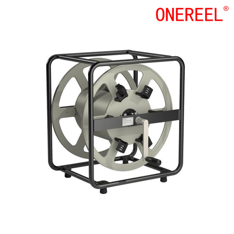 How big are cable spools?