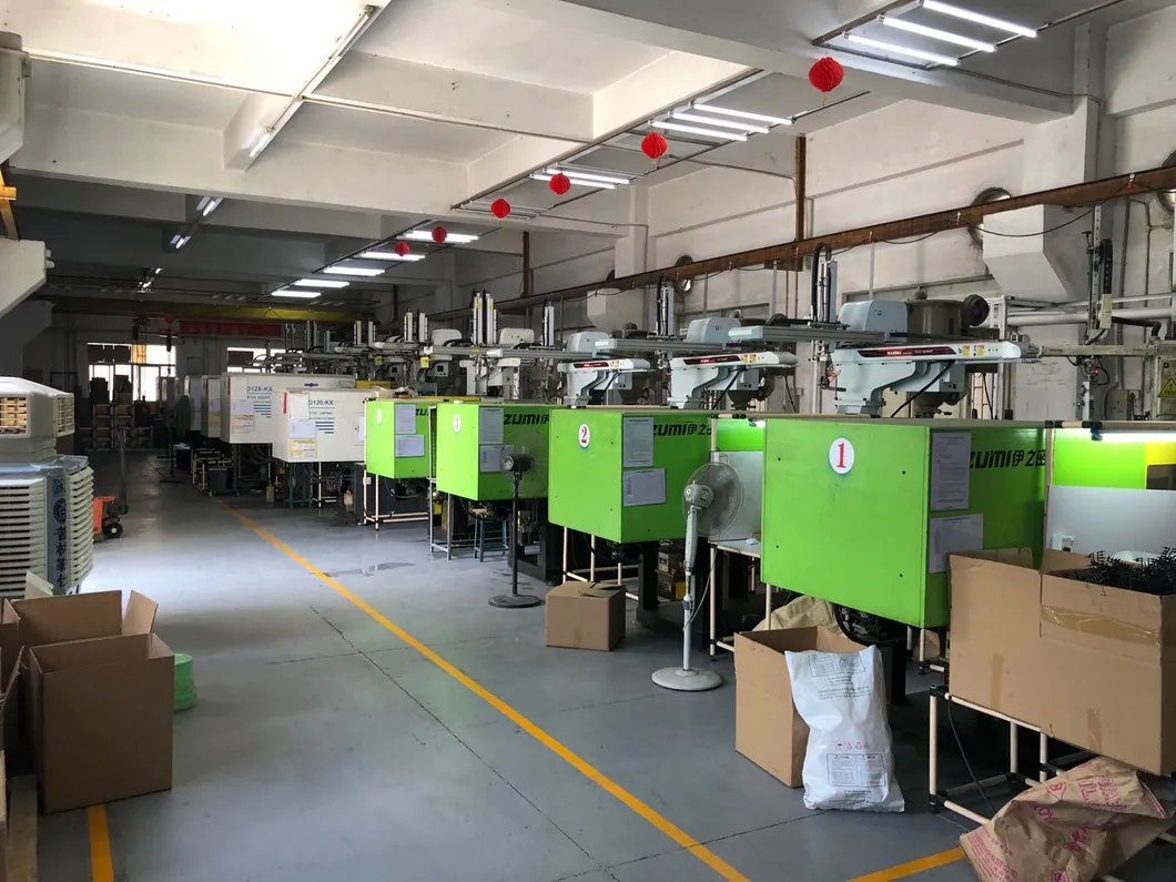 4/6 Core FTTH Mini Fiber Optic Distribution Box with PC/ABS Material