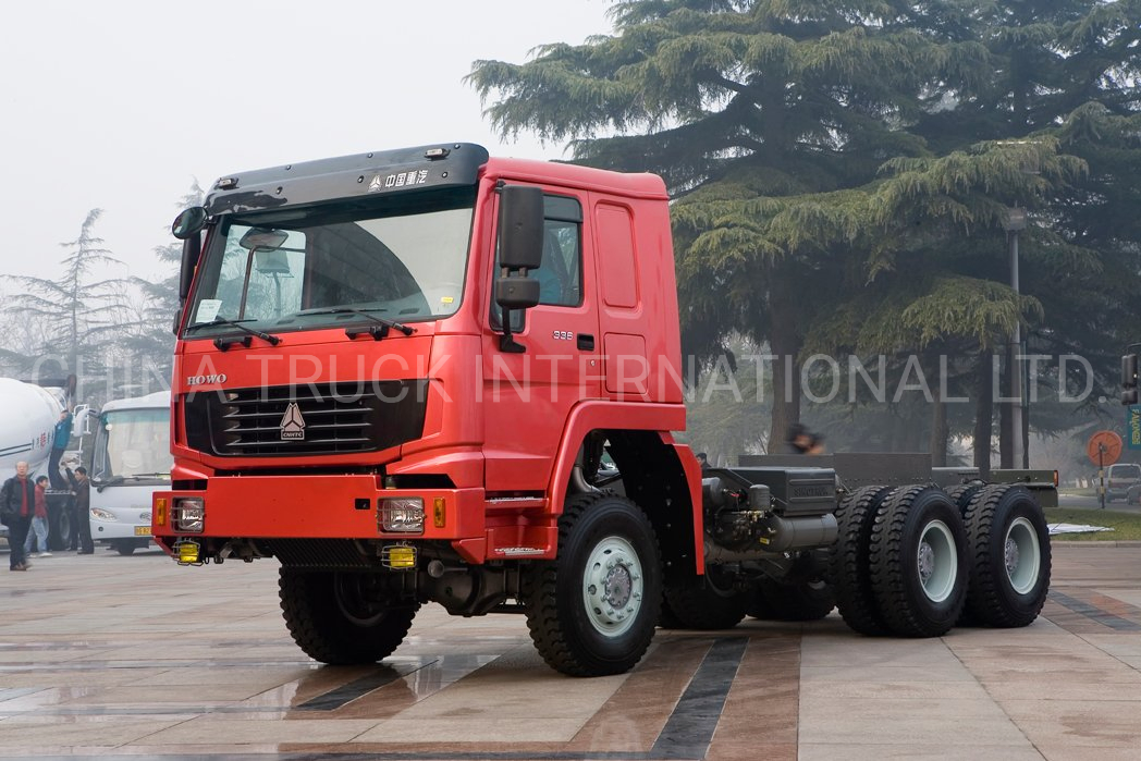6X4 336HP Sinotruk HOWO Tractor Truck with Air Conditioner