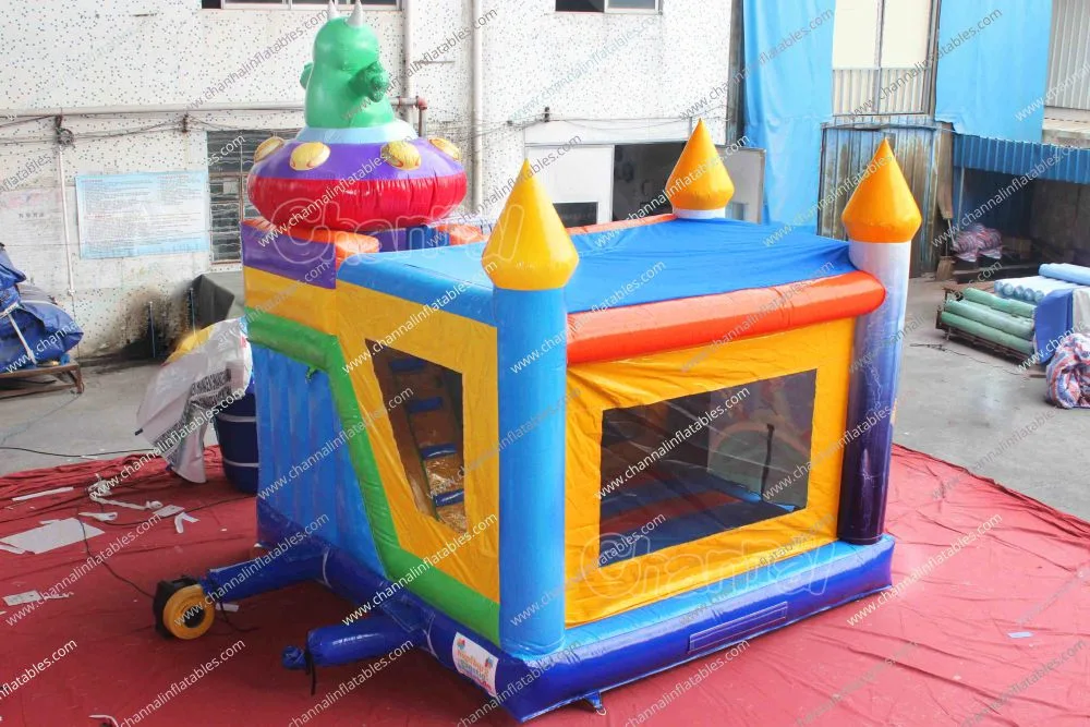 Alein Bounce Moonwalk Jumping Castle Inflatable Bouncer Slide Castle Combo for Kids