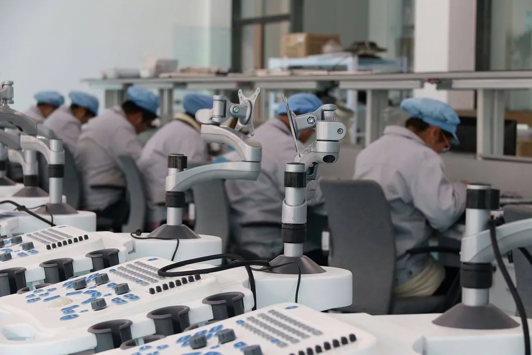 Ce Approved Clinical Full Digital Portable Diagnositic Portable Laptop Ultrasound Scanner Machine (YJ-U318)