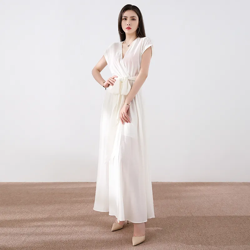 Fashion Short Sleeve Figure Flattering Long Sweep Maxi Women′ S Casual Dress
