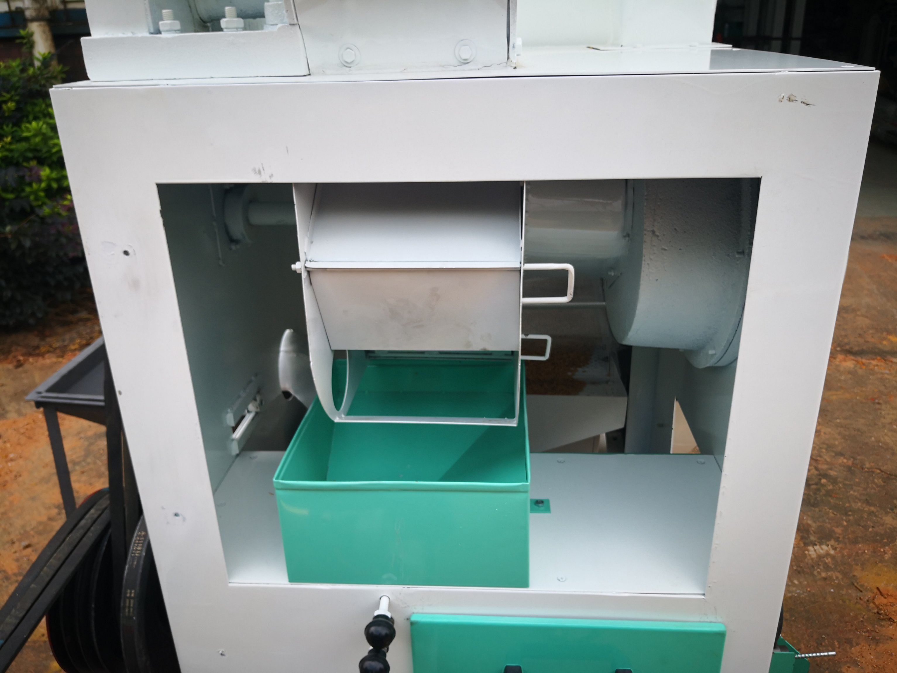 Grain Shelling Machine for Farm with Rice Stone Remove Equipment