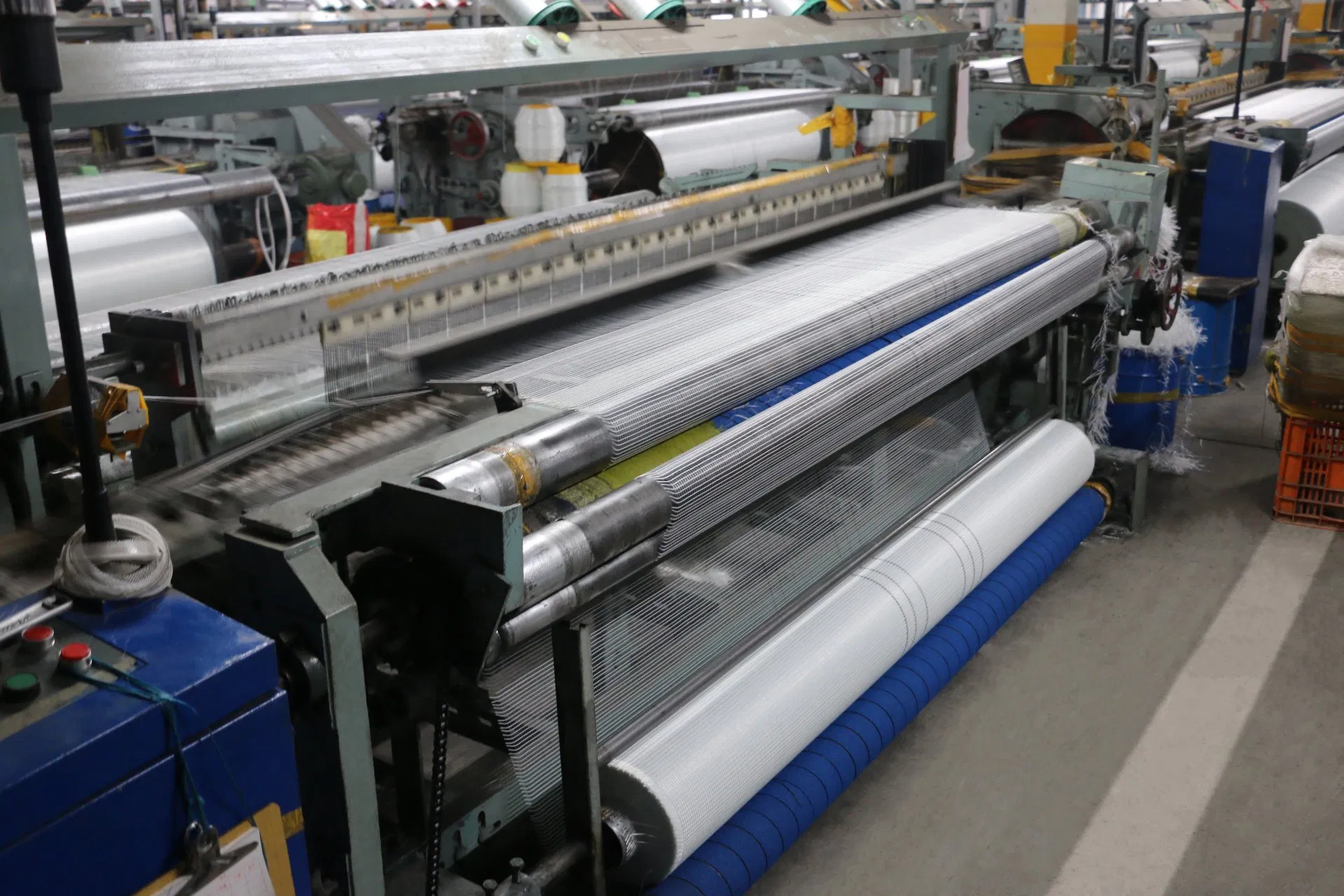 High Modulus and Light Weight Used for  Roof Waterproof Strong Alkali-Resistant Fiberglass Mesh