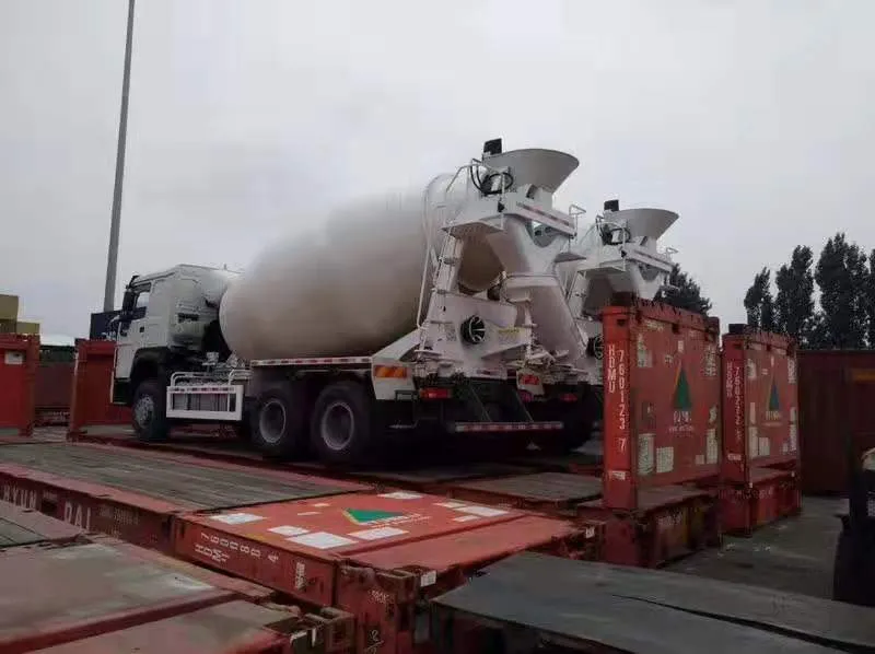 HOWO 8X4 371HP Dump Removable Cargo Box Flatbed Tray Tipper Truck