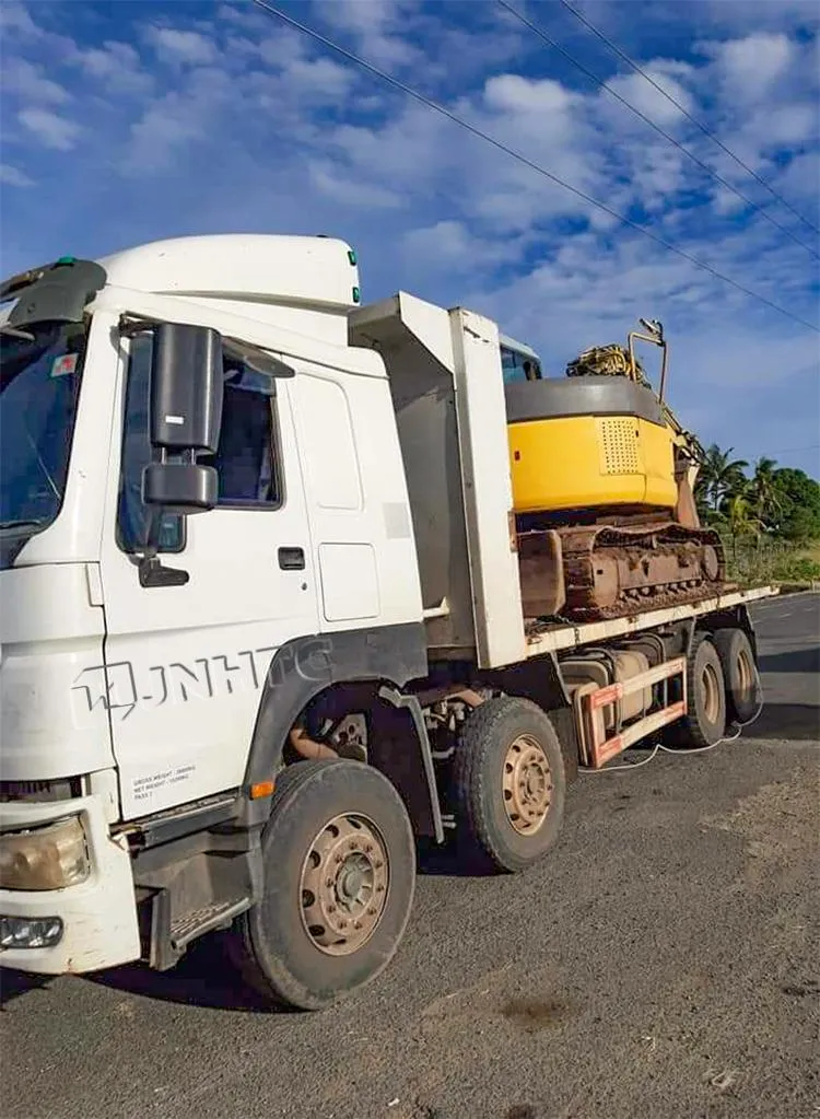 HOWO 8X4 371HP Dump Removable Cargo Box Flatbed Tray Tipper Truck