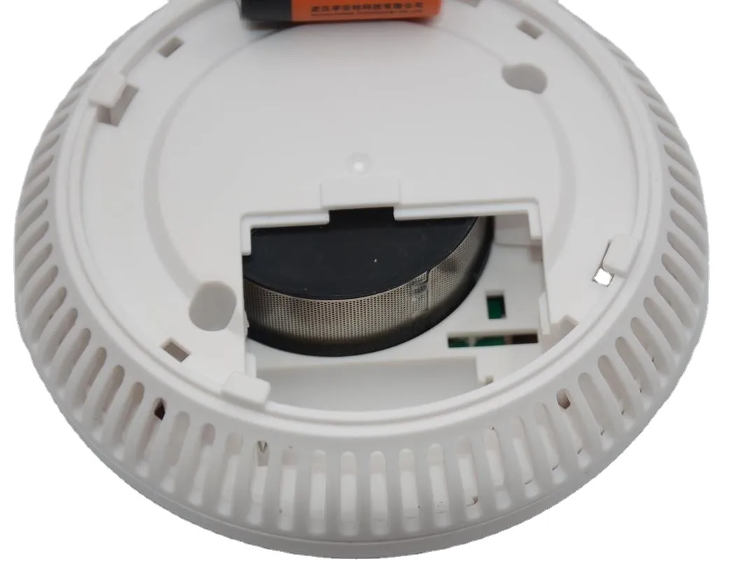 New Product En14604 Tuya APP Control Photoelectric Optical WiFi Smart Smoke Detector for Home Security