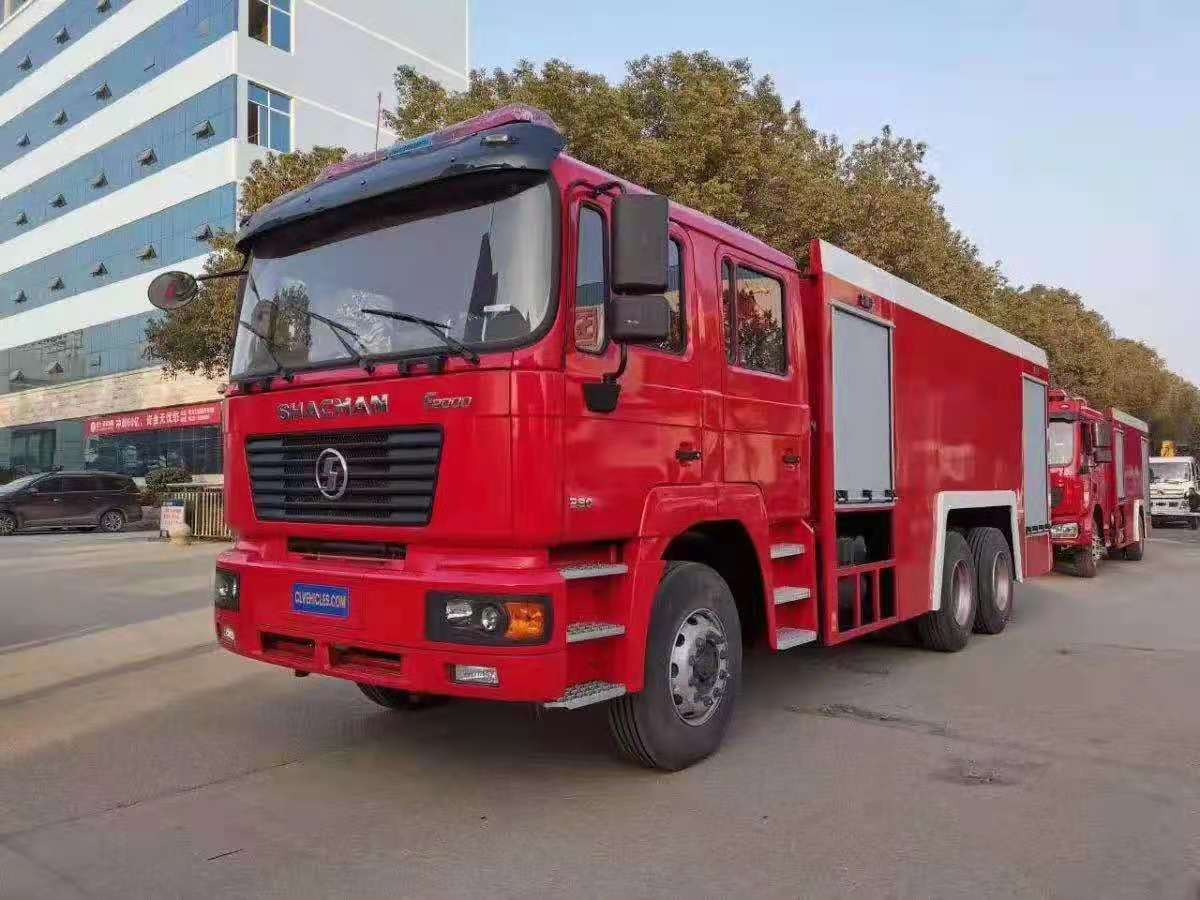 Shacman Fire Fighting Truck 8X4 LHD Rhd 12 Wheels 30000 Liters Water Tank Forest Fire Truck