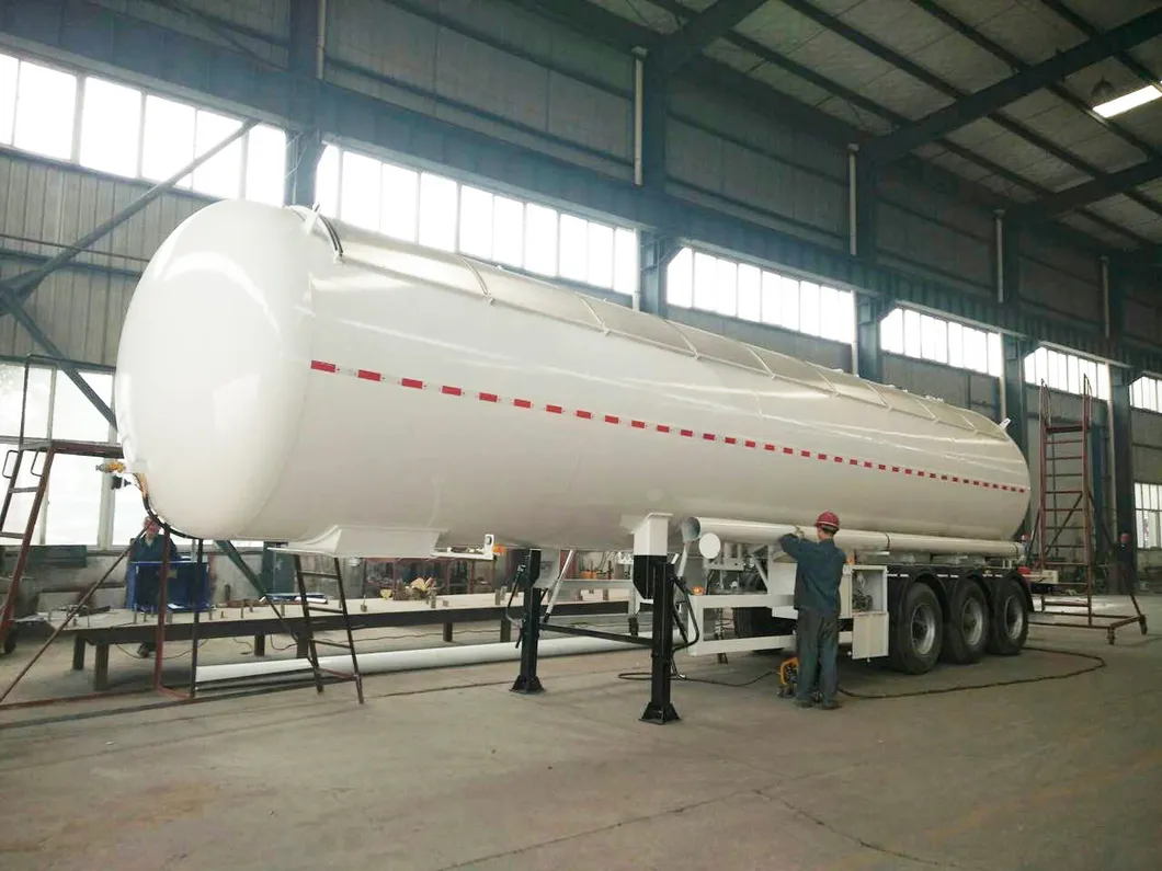 Tri-Axle 56000L 25tons LPG Tank Semi Trailer with Sun Visor